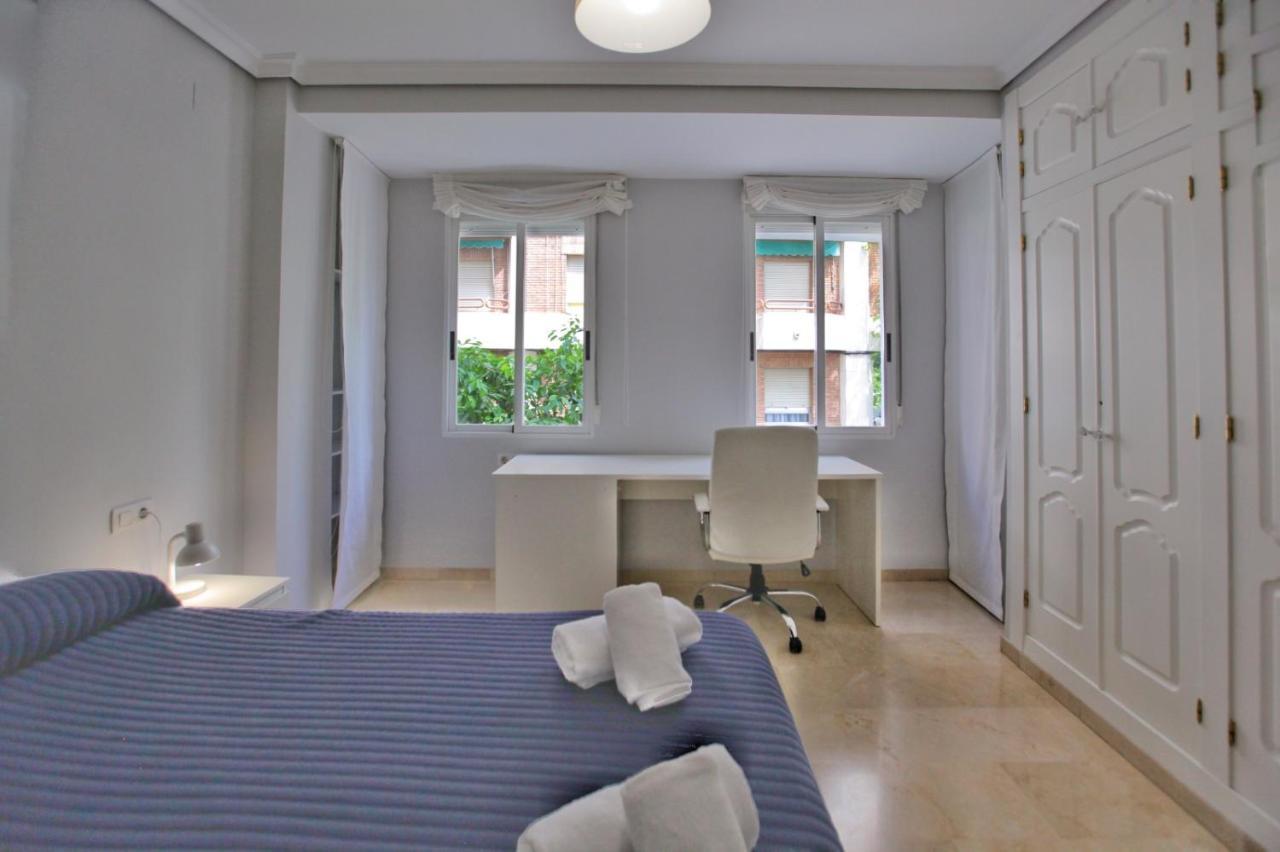 Albeniz Apartment Cordoba Exterior photo
